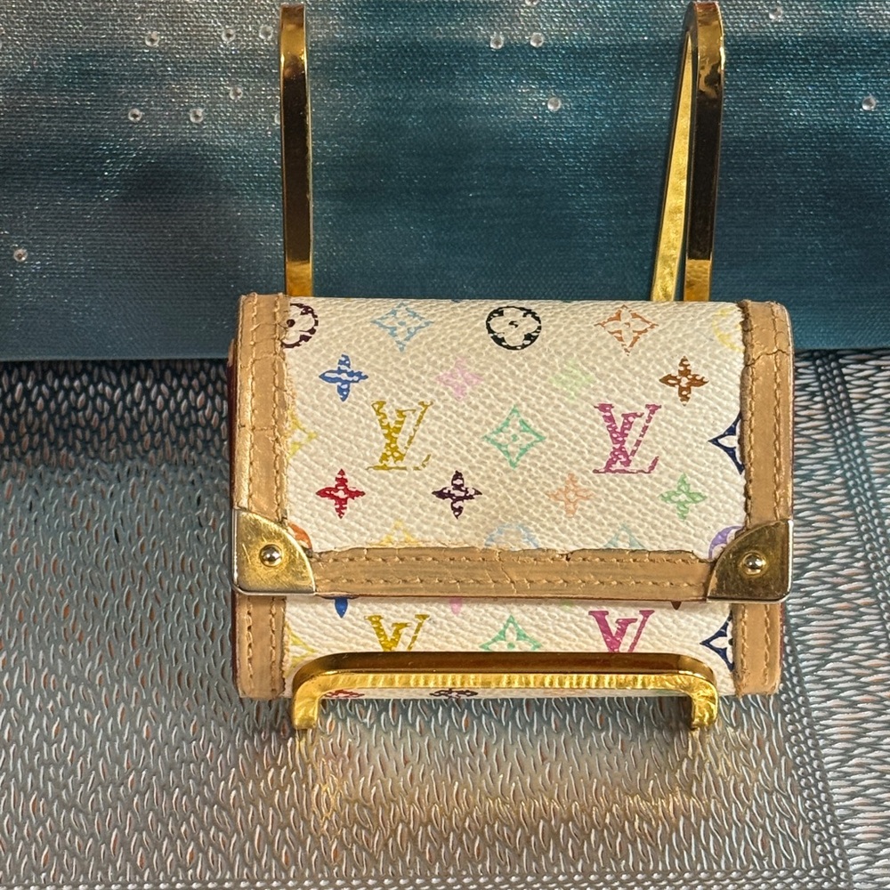 Louis Vuitton Multicolor Card holder - Picture 12 of 14
